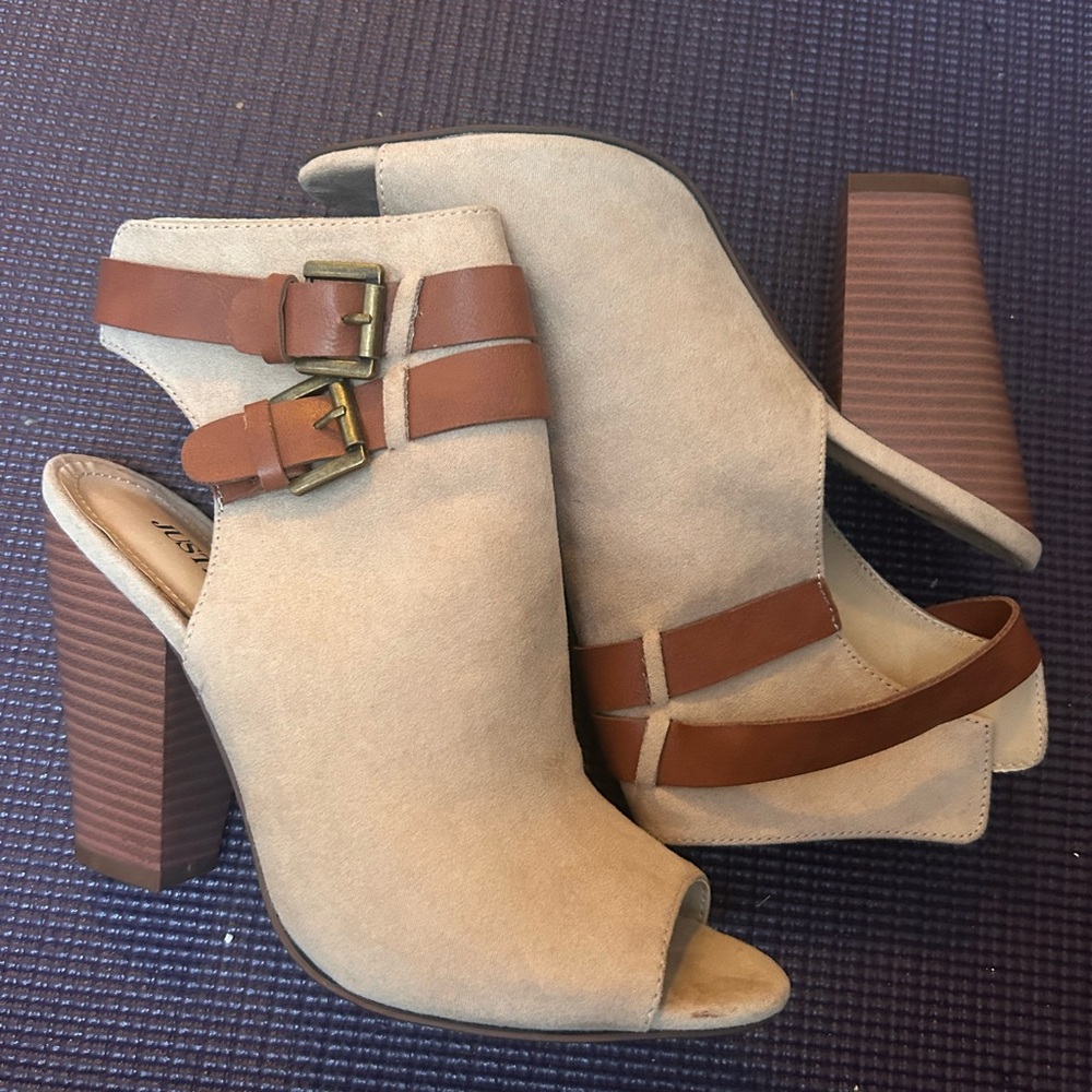 Stylish Tan Peep-Toe Ankle Boots